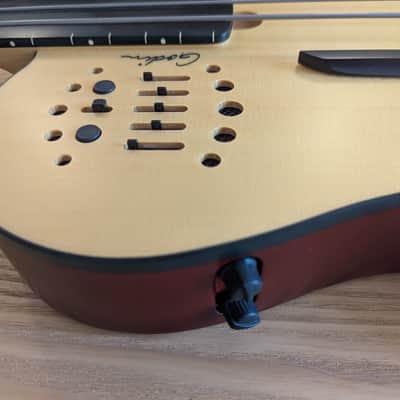 Godin A4 Ultra Fretless 2000s - Natural image 7