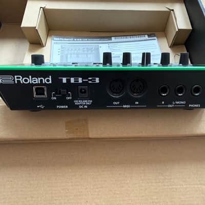 Roland TB-3 AIRA Touch Bassline Synthesizer 2014 - Present - Black image 3