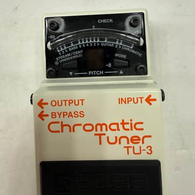 Boss Roland TU-3 Chromatic Tuner Guitar Bass Effect Pedal image 2