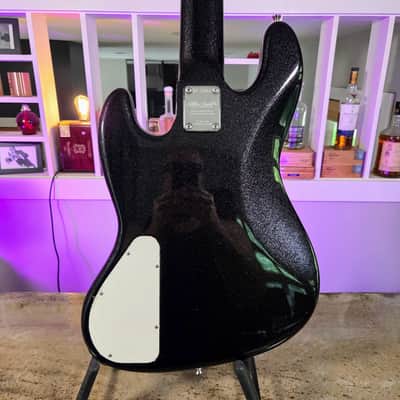 Alleva Coppolo LG5 Standard in Black Micro Flake Metallic: White Pickguard, Indonesian Rosewood Fingerboard & AC In-House 60s Pickups image 11