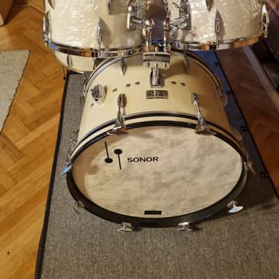 Sonor Teardrop  1967 - Weiss Marine Pearl image 1