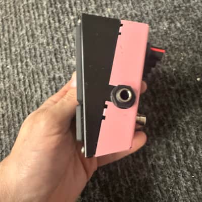 AMT Electronics Bass Pig Bass Distortion image 3