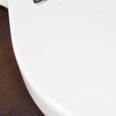 Godin Radiator 2000 | White Pearloid image 17