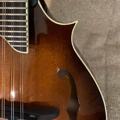 2011 Larrivée F-33 Mandolin - Gloss Brown Burst image 3