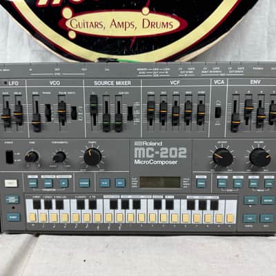 Roland MC-202 mc202 MicroComposer micro composer Monophonic Analog Synthesizer / Sequencer Module with Filter CV mod + power supply mod - with Boss Power Supply 1983 image 3