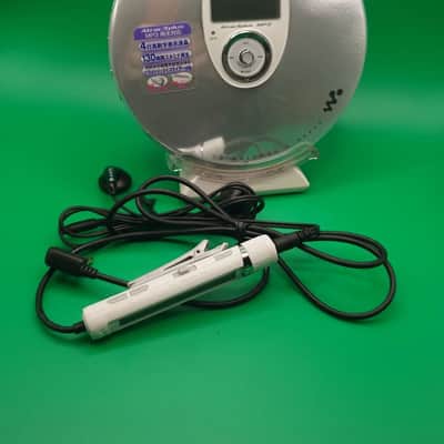 Rare parametric eq Sony Walkman portable Mp3 CD player D-NE800 silver W Accs image 7