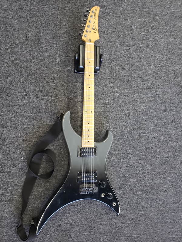 QUEST ATAK 5 1984 ? Black/Grey | Reverb