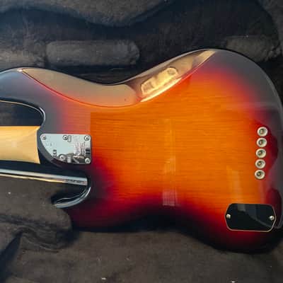 Fender American Deluxe Jazz Bass V with Rosewood Fretboard 2010 - 2016 - 3-Color Sunburst image 7