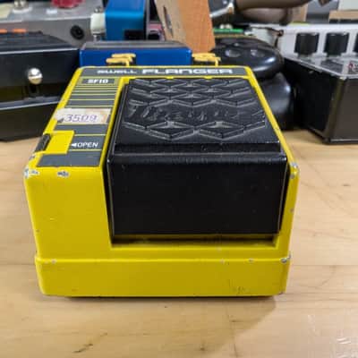 Ibanez SF10 Swell Flanger 1990s - Yellow image 2