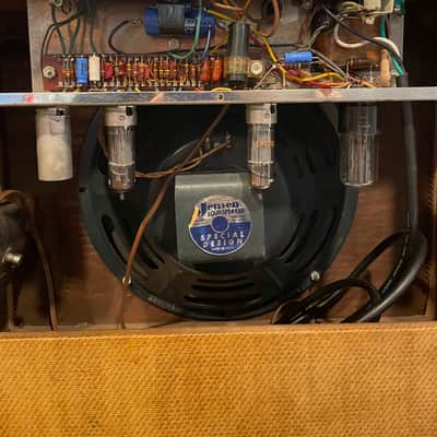 Gibson GA-8T Discoverer Tremolo  1962 image 4