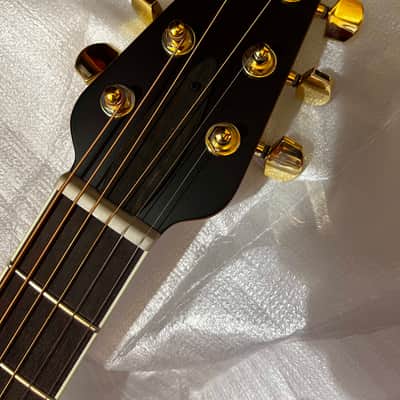 Mint Ovation Celebrity Deluxe E-Acoustic Guitar CDX40-PB - Vintage Peach Burst Satin image 3