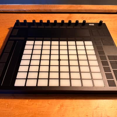 Ableton Push 2 Controller 2015 - 2022 - Black image 4
