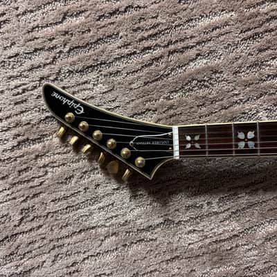 Epiphone Lee Malia Signature Explorer Custom Artisan 2017 Walnut Limited Edition image 4