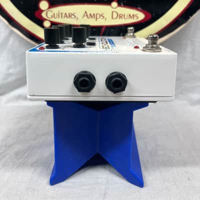 Pigtronix Echolution2 echolution 2 II Filter Pro Multi-Tap Delay Pedal with Remote Switch + TRS cable image 6