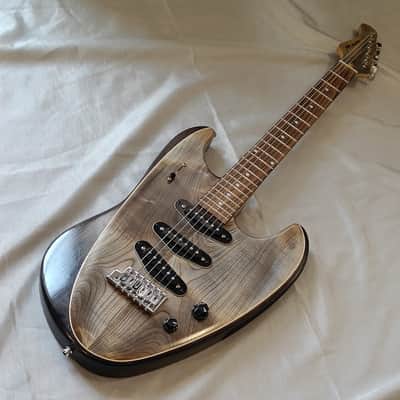 Mattrix Session Guitars "Moose" - Transparent Black image 4