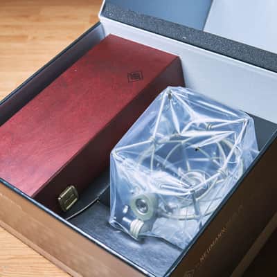 Neumann U87 Ai U 87 Mic Microphone w/Original Wood Case & Shockmount image 2