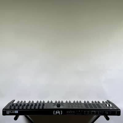 Arturia Keylab 61 MkII MIDI Controller Keyboard image 9