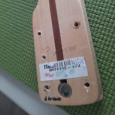 Fender USA Highway 1 stratocaster rosewood neck image 8