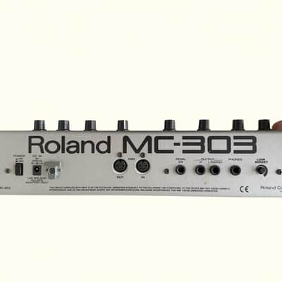 Roland MC-303 Groovebox 1990 - 1998 - Silver image 3