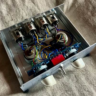BBC LL81 Transformer Box - Enhancer - Colour Box image 4