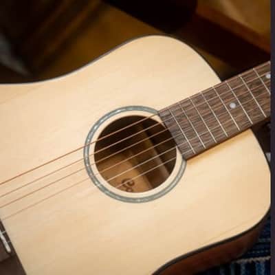 Discover Perfect Tone and Portability: Cort Standard ADMINI-OP 3/4 Spruce Top Guitar with Bag! image 18