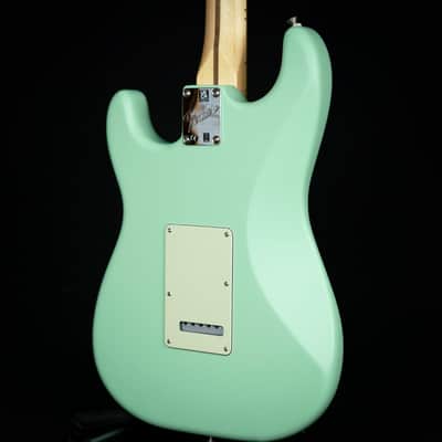 Fender American Performer Stratocaster HSS Satin Surf Green Maple Fingerboard (US22031221) image 8