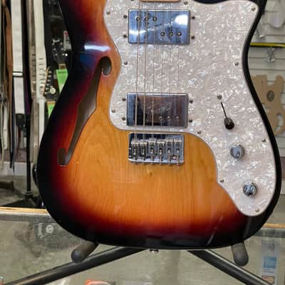 Fender Classic Series 72 Telecaster Thinline 2015 - 3 Tone Sunburst image 2