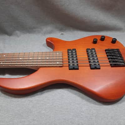 Dean Edge 1 6 String Bass 2023 - Vintage Mahogany image 4