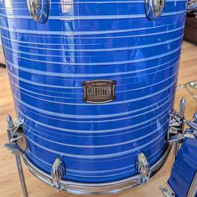 Yamaha Club Custom 2011-2014 - Blue swirl hand painted image 4