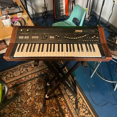 Yamaha SK-15 Analog String and Organ Synthesizer