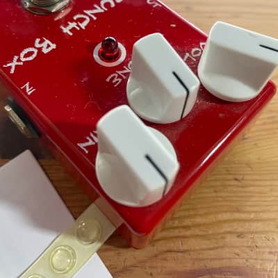 MI Audio Crunch Box 2010s - Red image 7