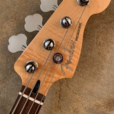 Fender Blacktop Precision P-Bass with Double Jazz Bass Pickups Gloss Black image 9