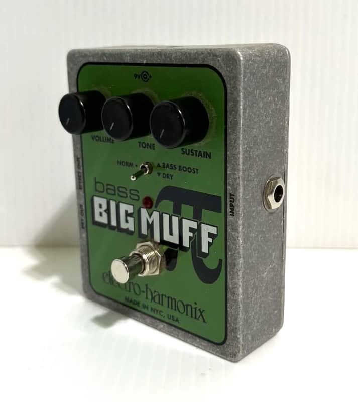 Electro-Harmonix Bass Big Muff Pi Distortion / Sustainer 2008 - Present - Green image 1