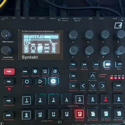 Elektron Syntakt 12 Track Drum Computer & Synthesizer 2022- Present - Black image 1