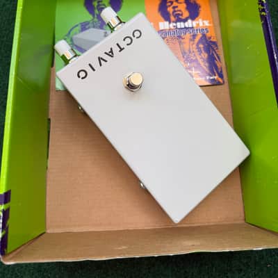 Dunlop JH-OC1 Jimi Hendrix Signature Octavio 2009 - 2015 - White image 9
