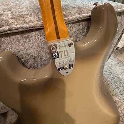 70th Anniversary Vintera Stratocaster Antigua image 6