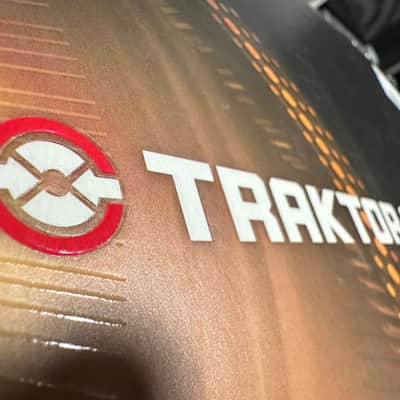 Native Instruments Traktor Scratch Pro 2000's - Black image 1
