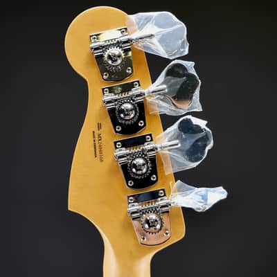 Fender Player II Precision Bass Maple Fingerboard Birch Green image 11