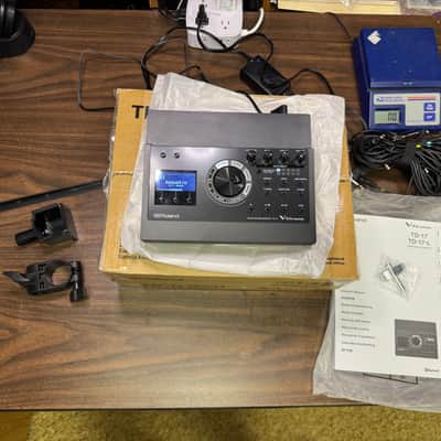 Roland TD-17 V-Drum Module w/Mount, Clamp, Wiring Harness, Manual, Power B3K7675