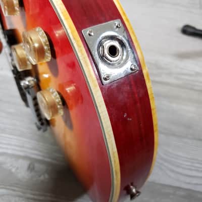 Memphis Les Paul 1970s Sunburst image 15