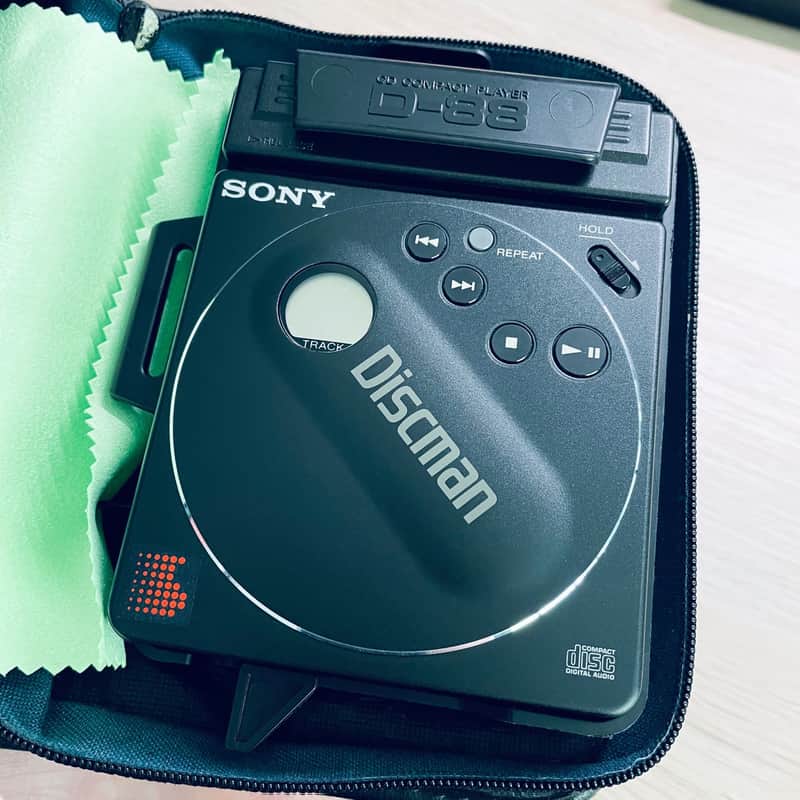ULTRA RARE] Sony Discman D-88 Personal CD player Walkman Full
