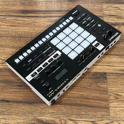 Roland Verselab MV-1 Music Creation Workstation Used image 4