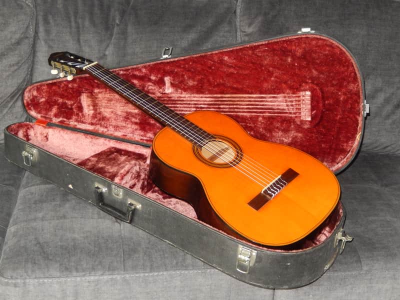 MADE IN EARLY1960s - YAMAHA NO 100 - AN EXTRAORIDINARY ORDINARY