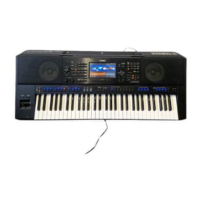 Yamaha PSR-SX900 - Digital Keyboard/Arranger - Black - Excellent w/ Power Supply