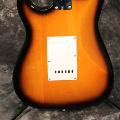 Squier Stratocaster Electric Guitar Brown Sunburst Rosewood Fretboard Black Pickguard image 3