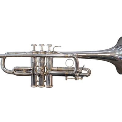 Bach 304 Silver Plated Eb/D Trumpet image 2