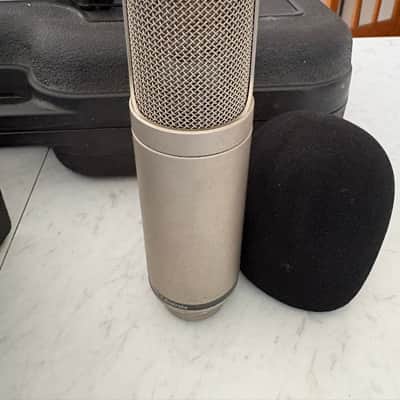 RODE K2 Large Diaphragm Multipattern Tube Condenser Microphone 2004 - Present - Silver image 9
