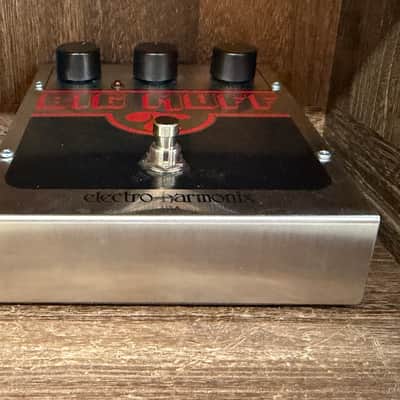 Electro-Harmonix Big Muff Pi With Box 2000 - Present - Silver / Black / Red image 2