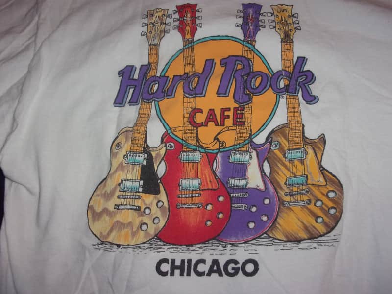 Hard Rock Cafe Chicago IL with 4 Gibson Les Paul Electric Guitars on Back Large white  Shirt Tshirt image 1