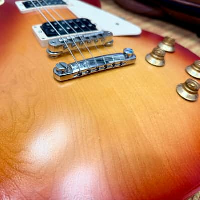 ✨ 2019 USA ✨ Gibson Les Paul Tribute Satin Cherry Sunburst + Deluxe Gig Bag! image 6